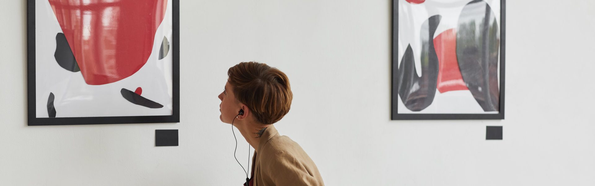 woman looking at the painting